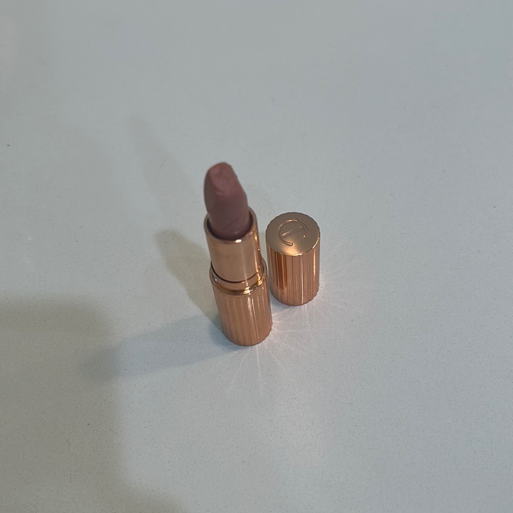 Charlotte Tilbury Kim KW lipstick